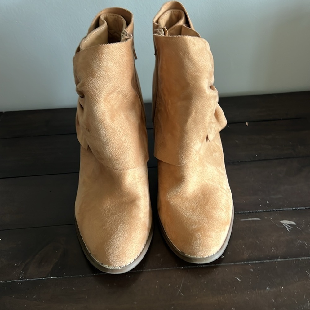 Suede booties - Picture 4 of 7